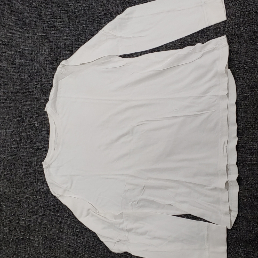 Mossimo long sleeve t-shirt